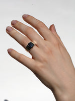 Small Ari Ring in Variegated Onyx