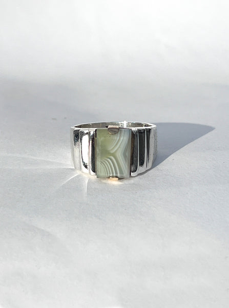 Large Ari Ring in Banded Agate
